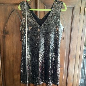 Express - modern rock style sequence silvery-black, with silver lining. (L)